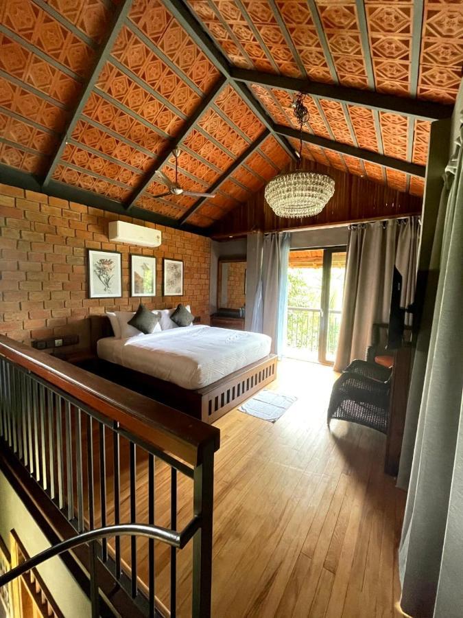 Barsati Ranches Villa ไวทีรี ภายนอก รูปภาพ
