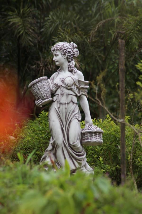 Barsati Ranches Villa ไวทีรี ภายนอก รูปภาพ