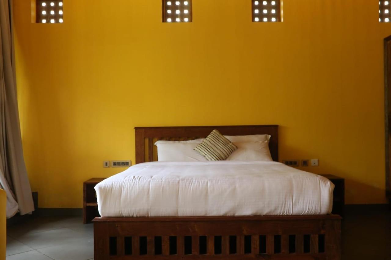 Barsati Ranches Villa ไวทีรี ภายนอก รูปภาพ