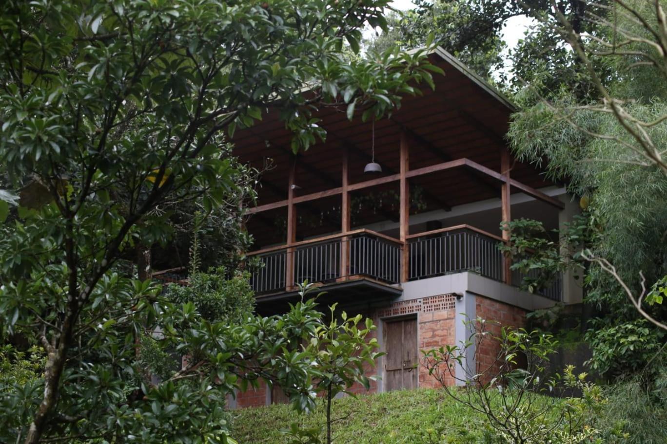 Barsati Ranches Villa ไวทีรี ภายนอก รูปภาพ