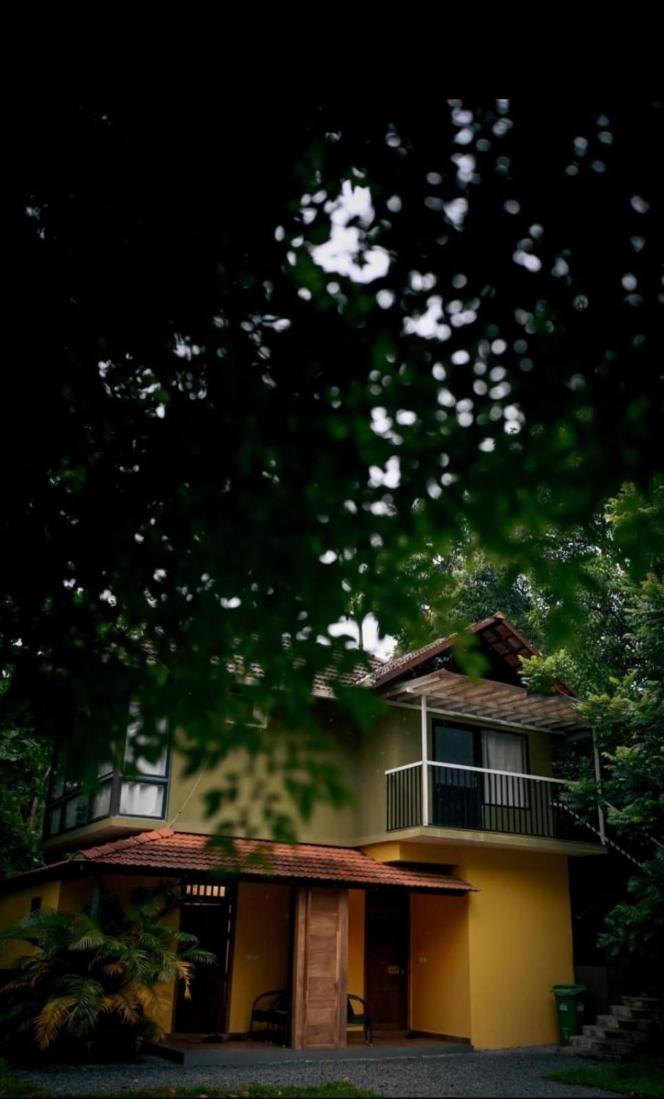 Barsati Ranches Villa ไวทีรี ภายนอก รูปภาพ